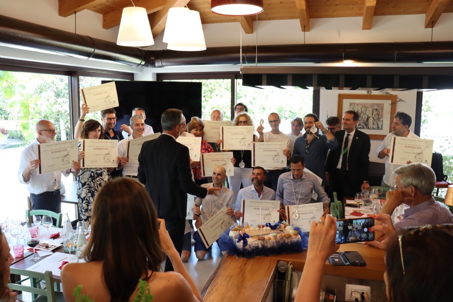 ASSOSOMMELIER ABRUZZO - consegna diplomi
